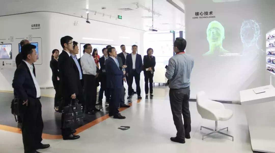 1554123429101167.jpg 640.webp (1).jpg