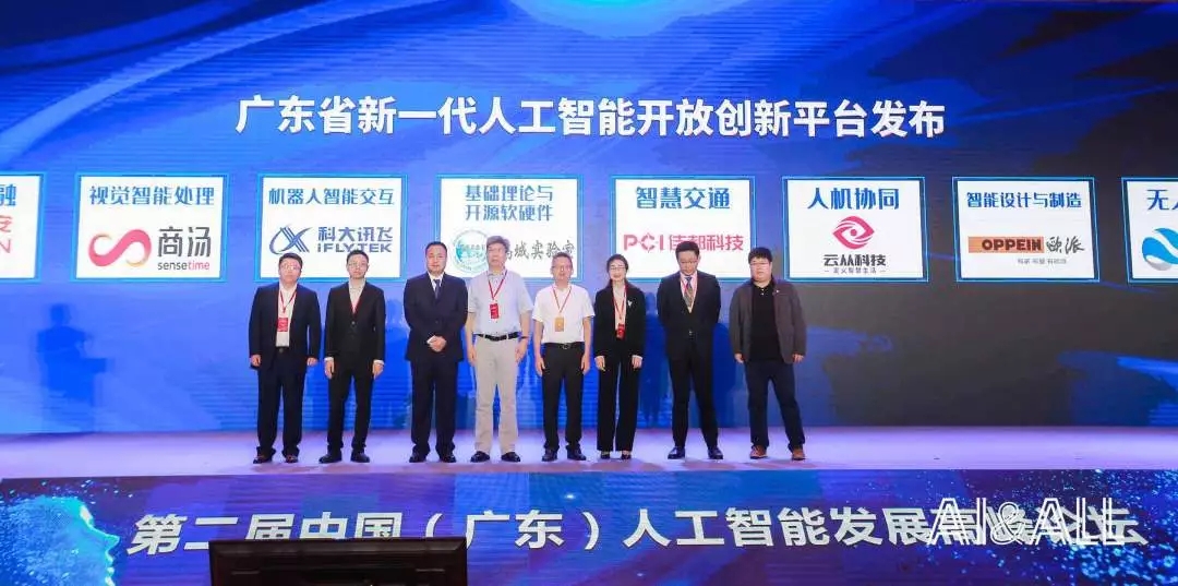 1573452998419215.jpg 640.webp (1).jpg